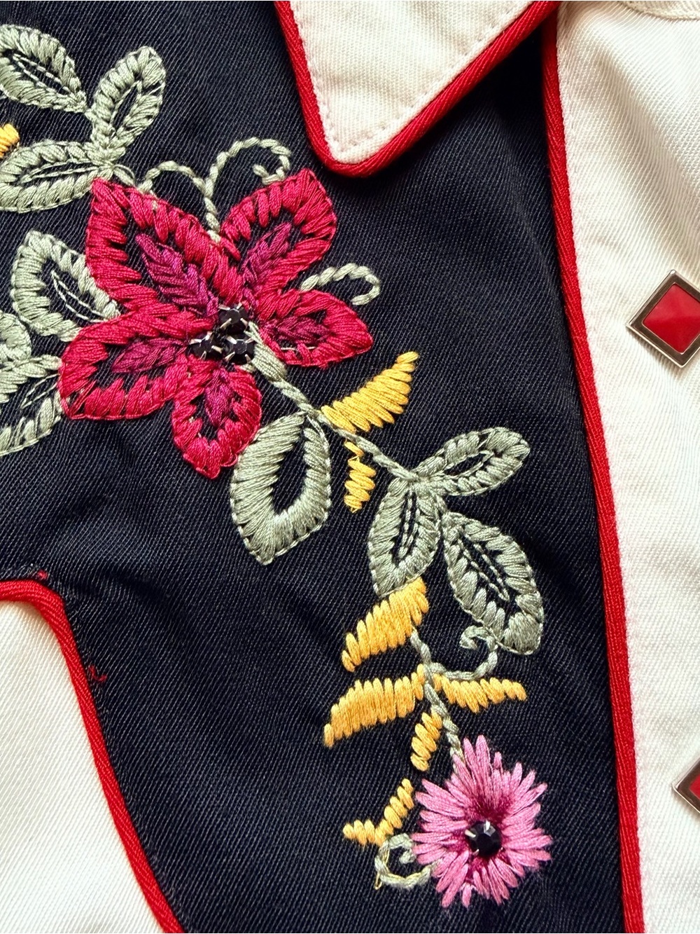 Women’s Scully Western Embroidered Floral Pearl Snap Button Down Shirt - Picture 6 of 12